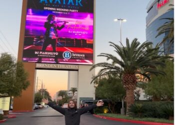 DJ Manifesto on Sending a Message Through His One-Of-A-Kind Music Style